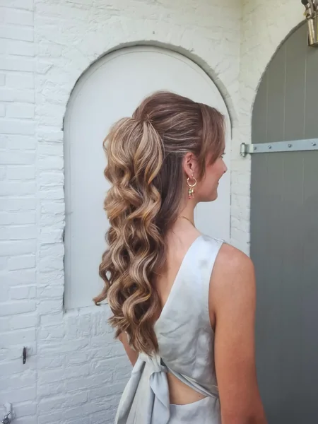 High Curly Ponytail
