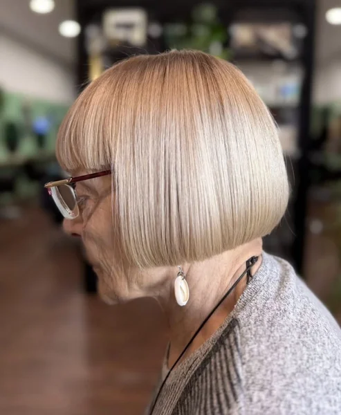 Blunt Bob with Full Fringe