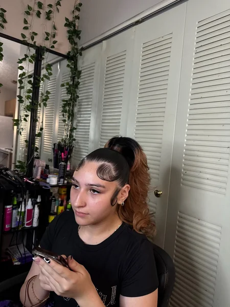 Ponytail with Swirled Edges