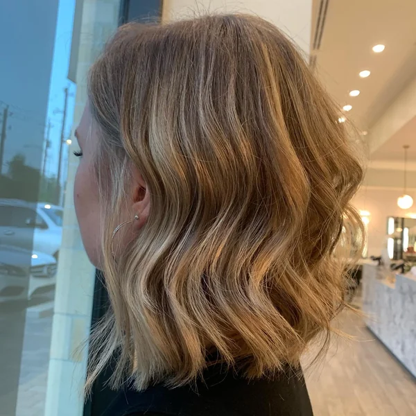 Honey Blonde Wavy Long Bob