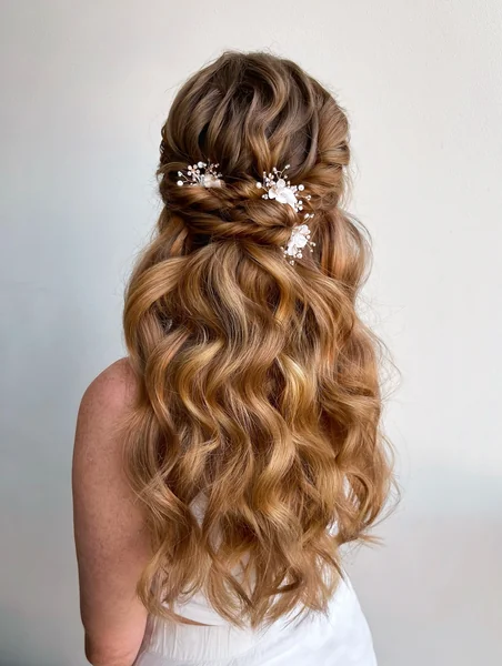 Rope Twist Half-Up