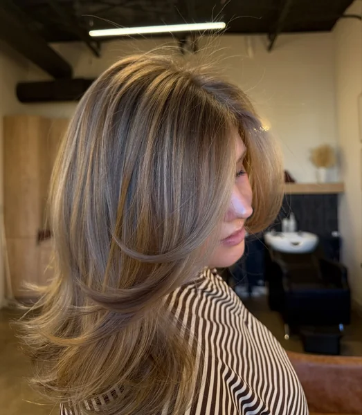 Feathered Bronde Layers