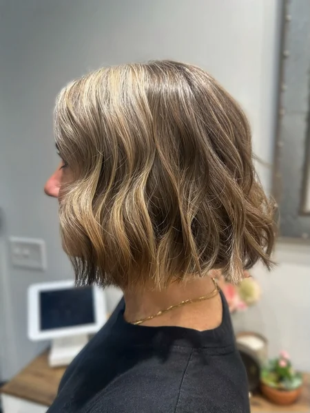 Highlighted Wavy Bob for Over 50