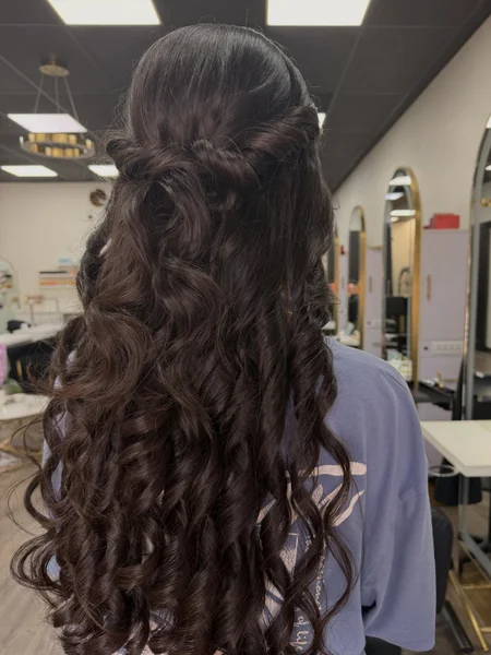 Half-Up Twist with Glam Curls