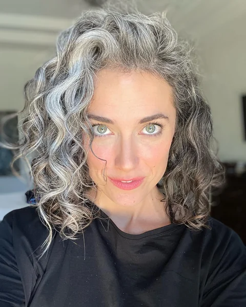 Silver Curly Lob
