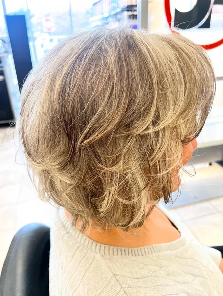 Tousled Highlighted Layers