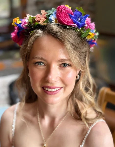 Flower Crown Waves