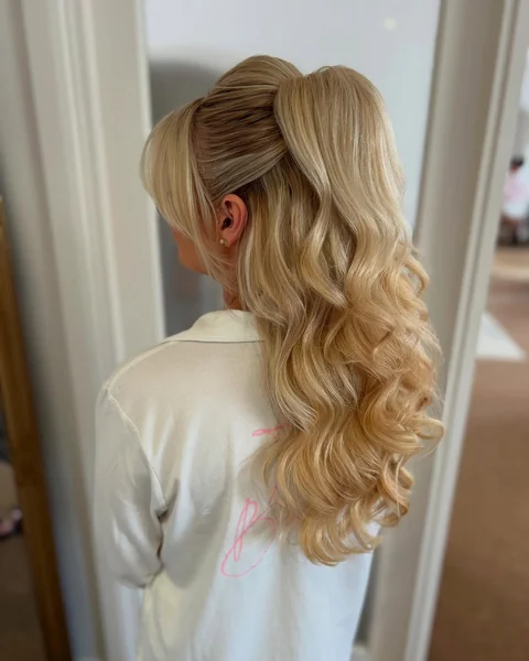 Bridal Half Up Ponytail with Volume