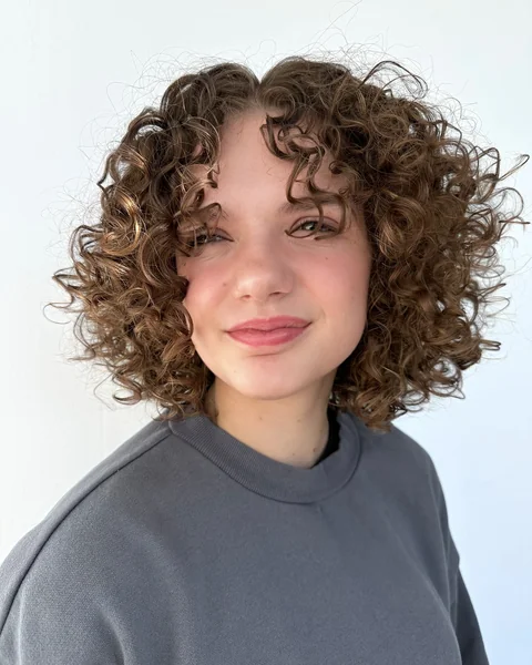 Bouncy Curly Bob for Girls