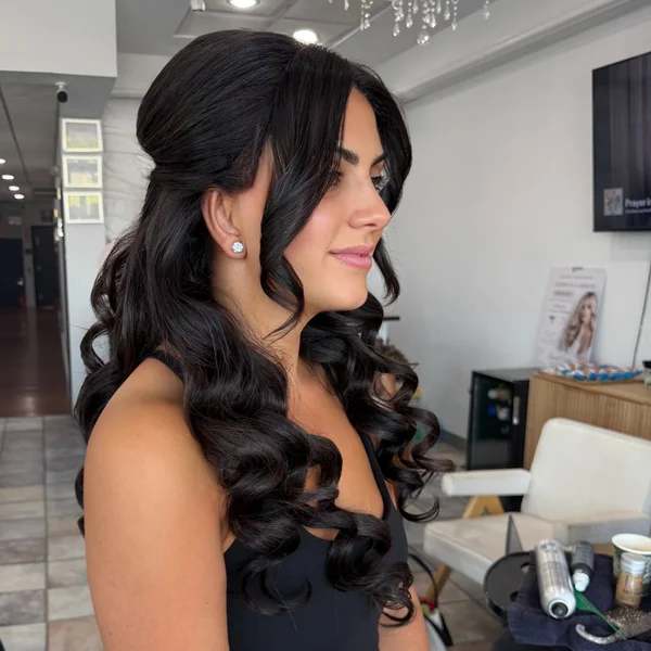 Retro Bouffant Half-Up