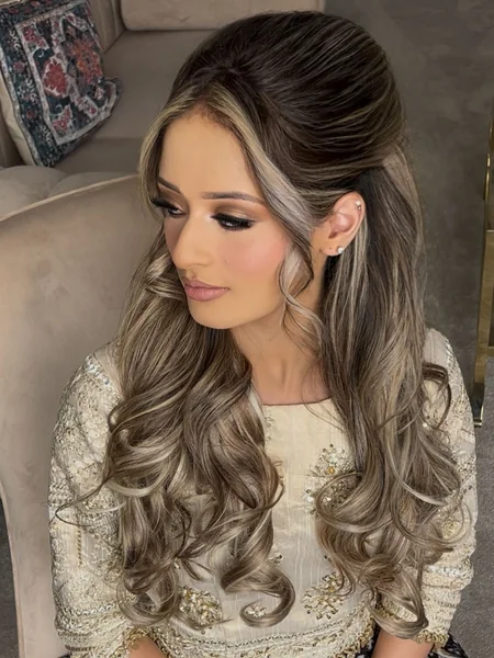 Bouffant Half-Up with Face-Framing Pieces