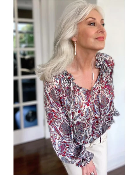 Feathered Silver Layers