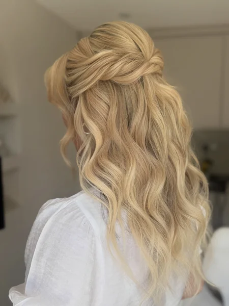 Beach Wave Half-Up