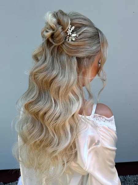 Half Up Bun with Pearl Hairpin
