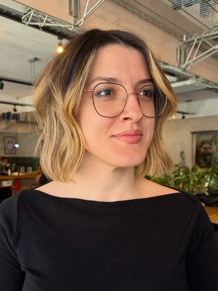 Chin Length Wavy Bob with Blonde Ends