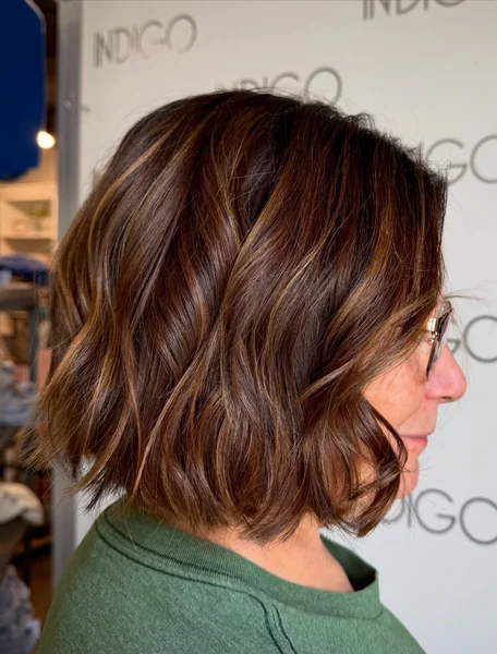 Wavy Brunette Bob with Caramel Highlights
