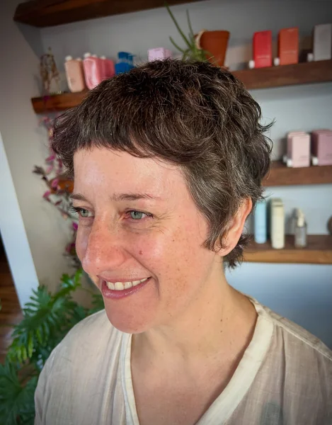 Cropped Shag with Micro Fringe