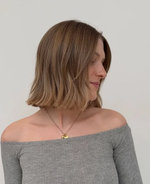 Soft Wavy Blunt Bob