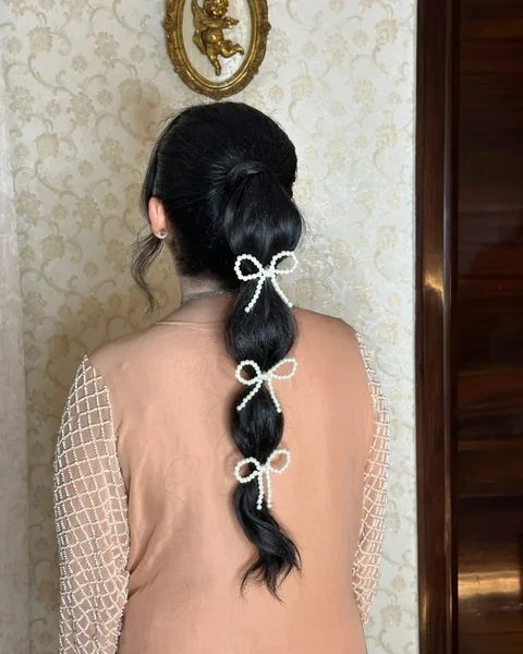 Bridesmaid Bubble Braid with Pearl Bows