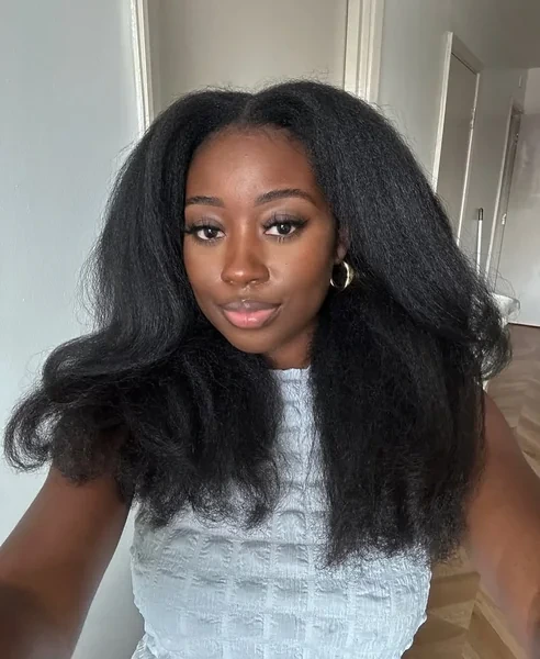 Kinky Straight Natural Blowout