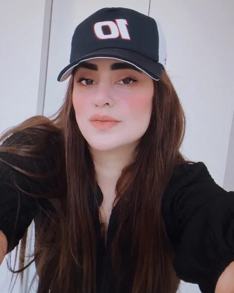Long Straight Hair with Number Baseball Cap
