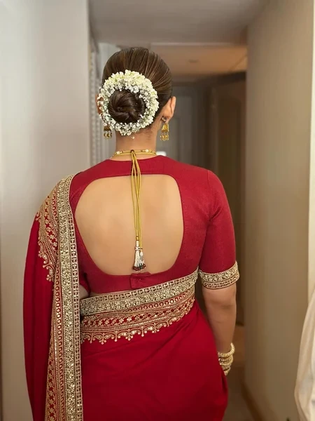 Low Bun with Gajra Flower Garland