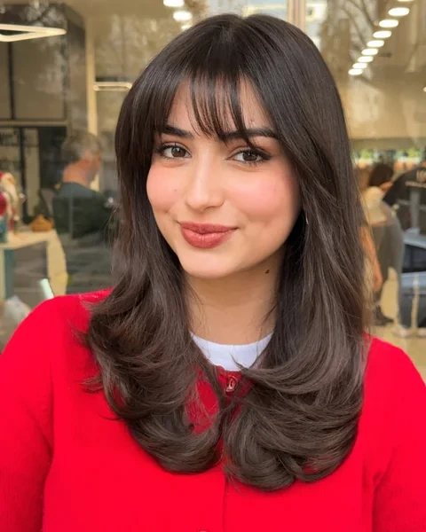 Medium Wavy Hair with Side Swept Fringe