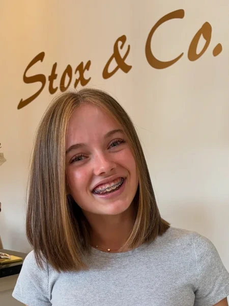 Sleek Medium Bob Haircut for Teens